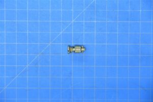 1142000-5 - Quarter-Turn Stud
