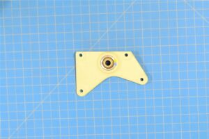 206-001-140-001 - Support, R/H, Bell 206