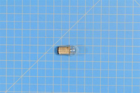 304 - LAMP, INCANDESCENT, NEW SURPLUS, SOLD PER EACH, NSN: 6240-00-155-7793, NIIN: 1557793