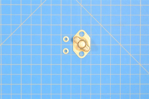 50-008RF5 - Receptacle