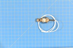 805-0006M - Chip Detector, Self-Closing Valve