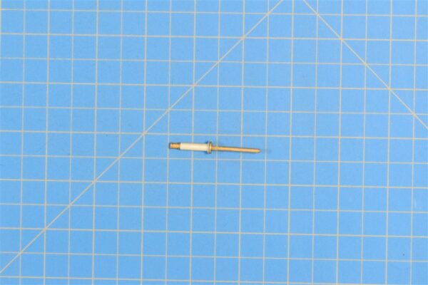 CR3212PR5-08 - Rivet, Blind