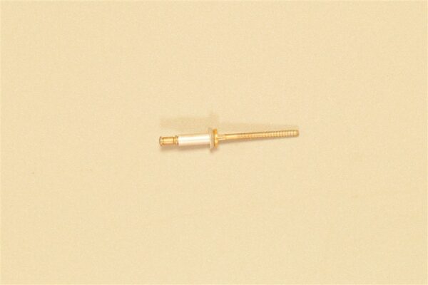 CR3213-4-04 - RIVET, BLIND, NEW SURPLUS, SOLD PER EACH, NSN: 5320-01-143-5079, NIIN: 11435079
