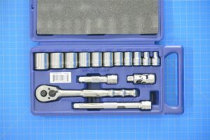 JHW50663 - 15 PC 3/8" DRIVE 6-POINT SAE SHALLOW SOCKET AND DRIVE TOOL SET COMPACT CASE