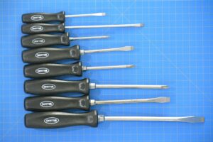 JHWF100P-8MD - 8 PC ENDUROGRIP™ SCREWDRIVER SET IN 1/3 FOAM DRAWER INSERT