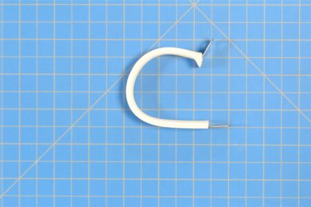 MS21919WCH24 - Clamp