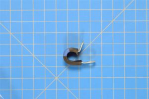 MS21919WDG6 - Clamp