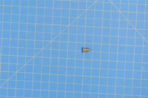 MS24693S271 - SCREW, MACHINE, NEW SURPLUS, SOLD PER EACH, NSN: 5305-00-957-7810, NIIN: 9577810