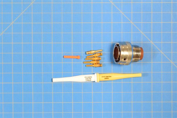 MS3476L14-4P - Connector