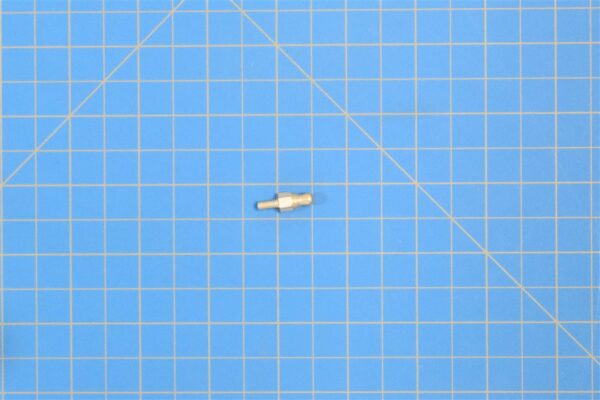 P116-499-10-495 - Stud