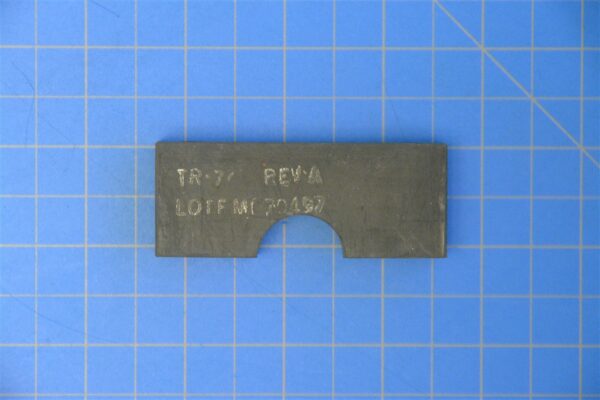 69B90483-3
