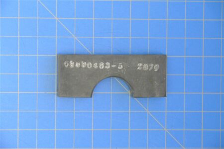 69B90483-5