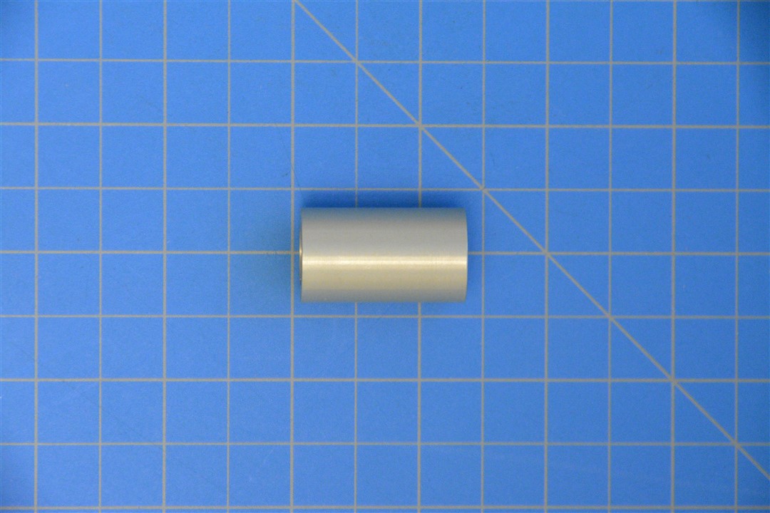 573304 573304.jpg