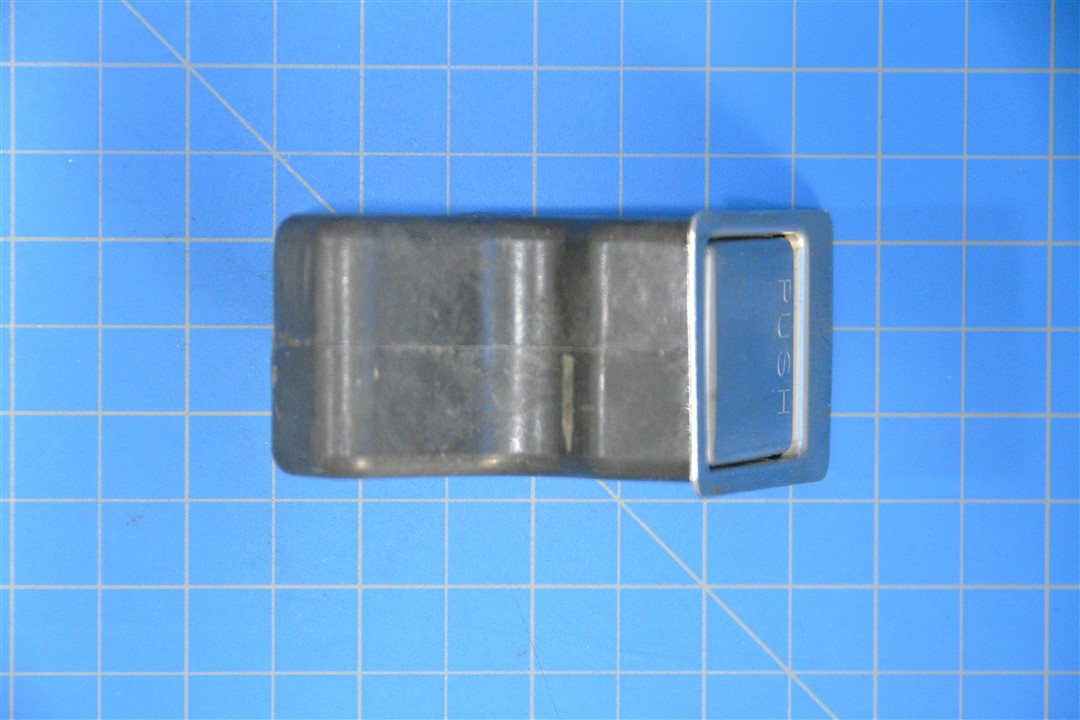 8219 402a 8219-402a.jpg