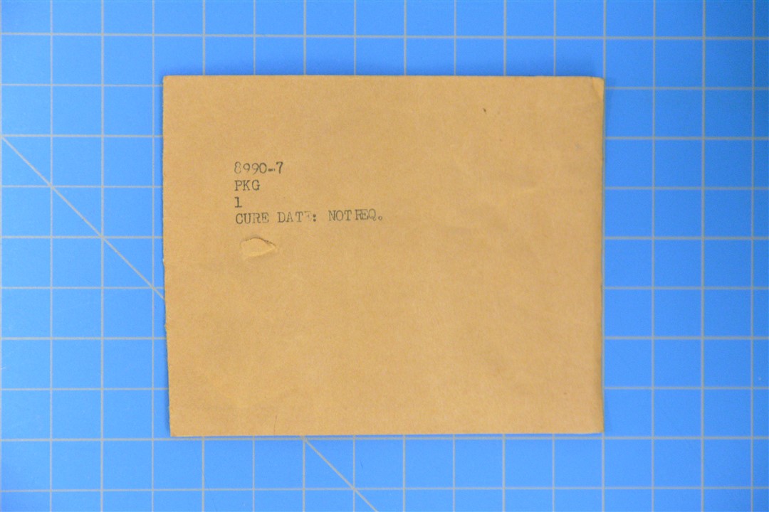8990 7 8990-7.jpg