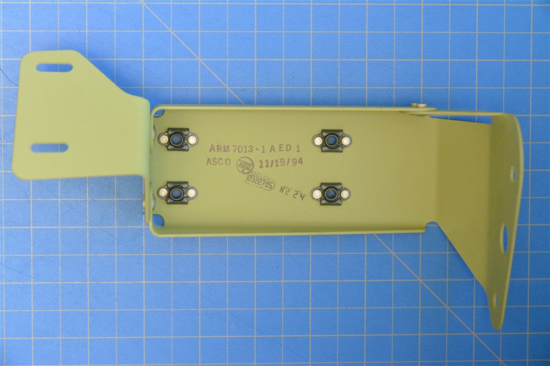 pn arm7013 1 1 pn_arm7013-1_1.jpg