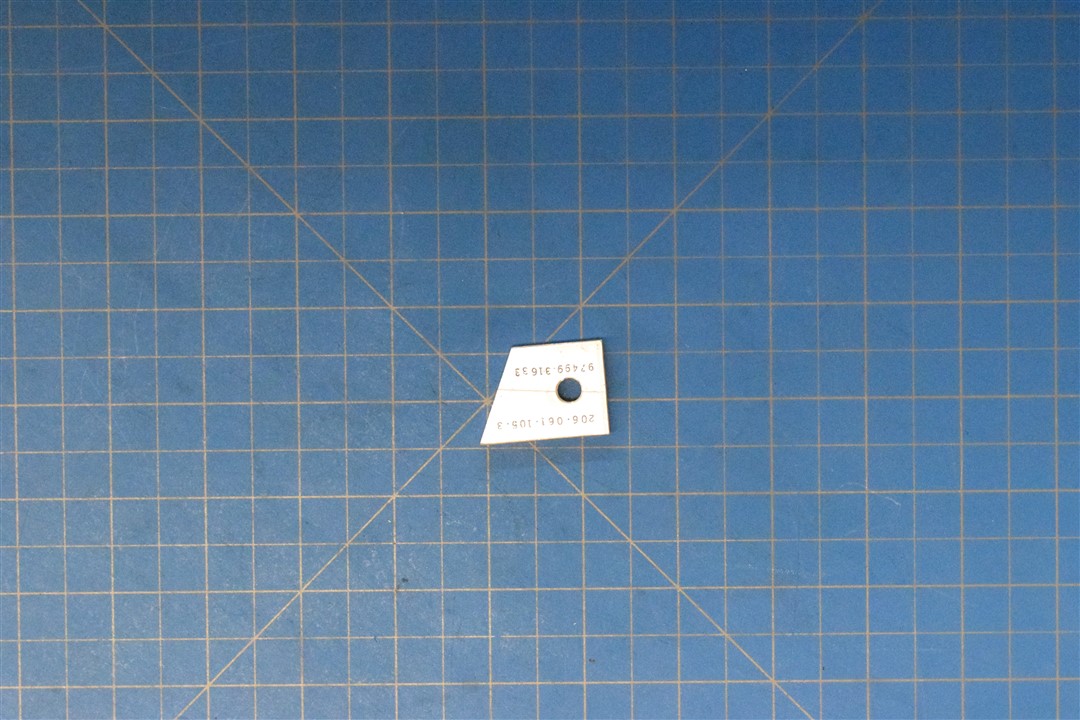 206 061 105 003 206-061-105-003.jpg