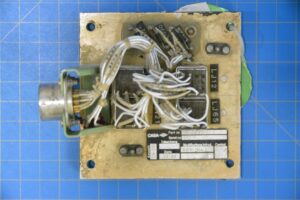 220A40-204J01KWAMR.jpg 220A40-204J01KWAMR.jpg