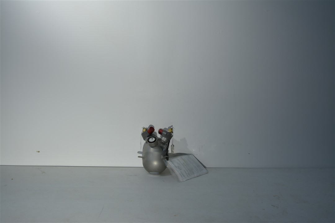 32700011 1 32700011-1.jpg