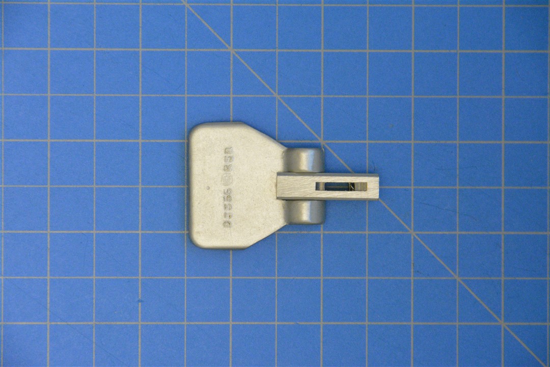 D4727 D4727
