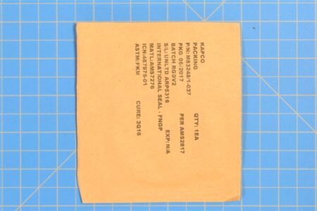 M832481-037.jpg M832481-037.jpg