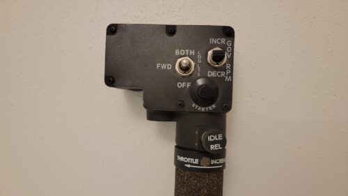 pn_206-001-143-107_6-close-up-buttons-1.jpg