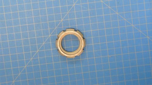 s1610-33110-1.jpg